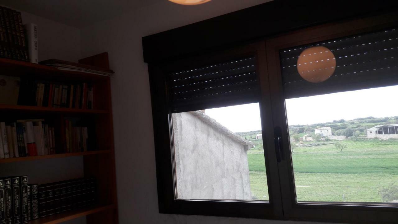 Casa Sariñena Villa Adahuesca Bagian luar foto